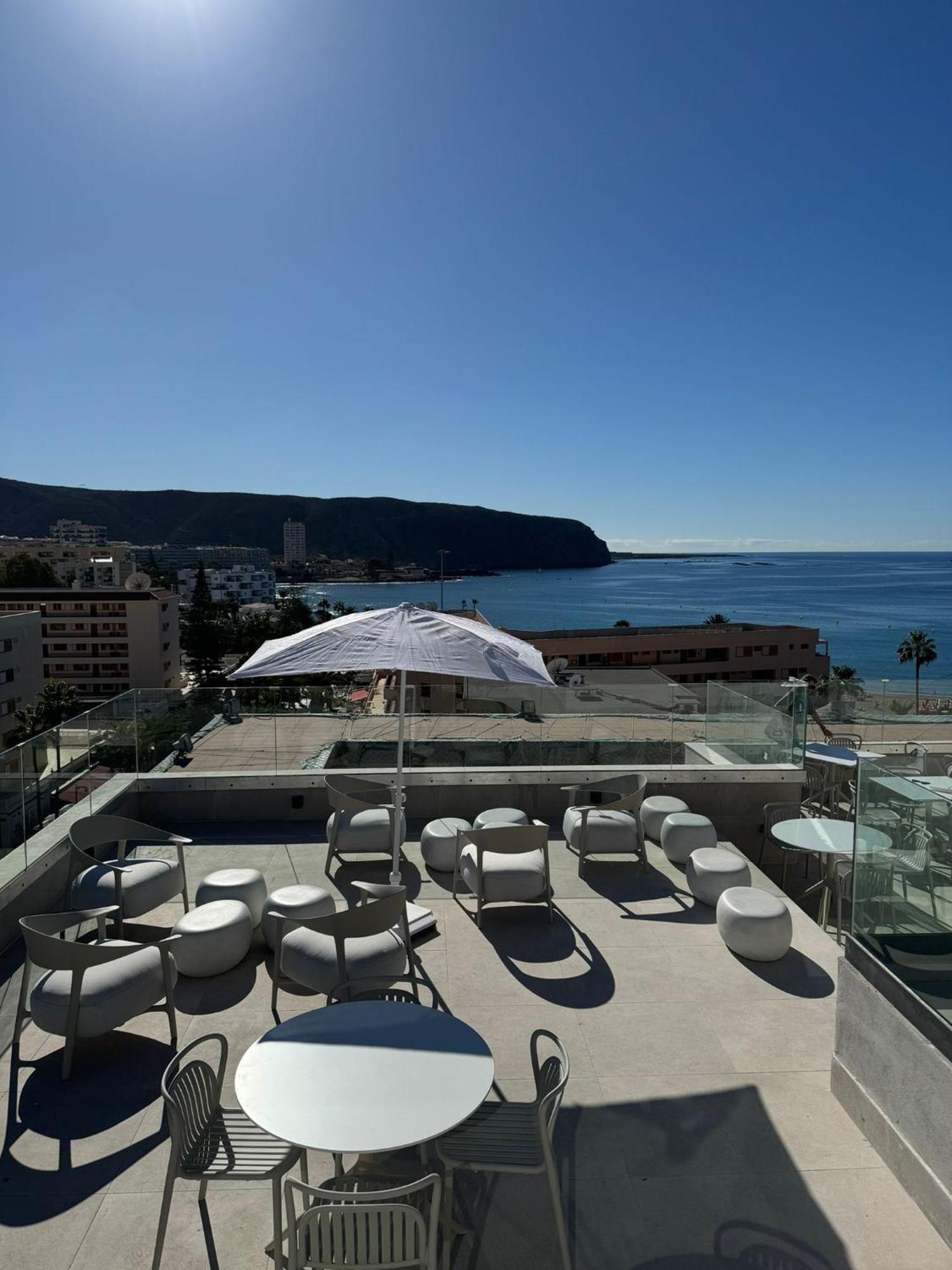 Hotel Reveron Plaza Los Cristianos  Exterior photo